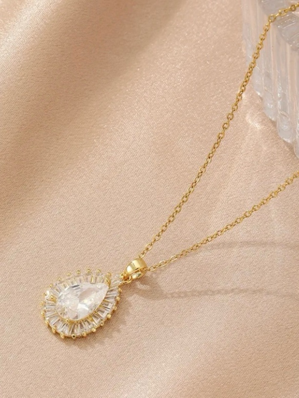 Water Droplets Pendant Necklace Unisex 316L Stainless Steel 18K Gold Plated